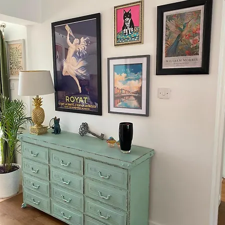 Dunboyne Apartment דירה דונבוין